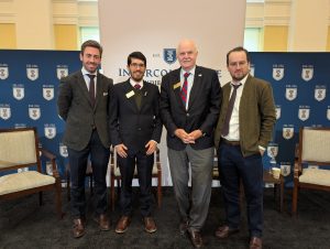 Foto de los representantes de Escuela Hispánica en la cumbre de Delaware